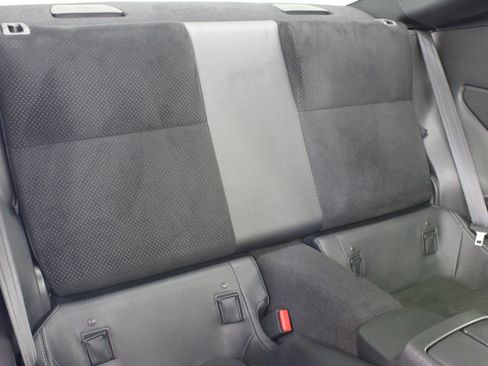 Used 2023 Toyota GR86 Premium image 37