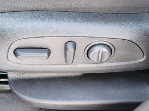 Used 2024 Chevrolet Equinox LT image 8