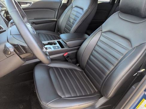 Certified 2024 Ford Edge SEL w/ Convenience Package image 15