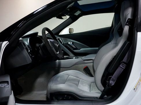 Used 2014 Chevrolet Corvette 2dr Z51 Coupe w/ 3LT Preferred Equipment Group image 8