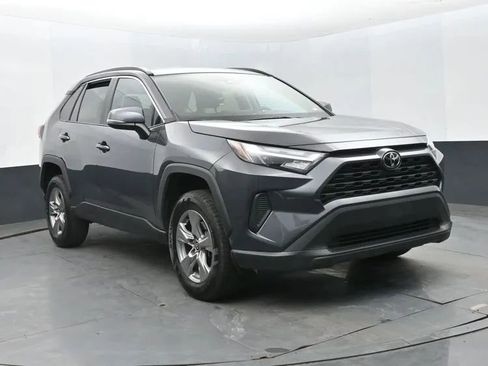 Used 2024 Toyota RAV4 XLE image 2