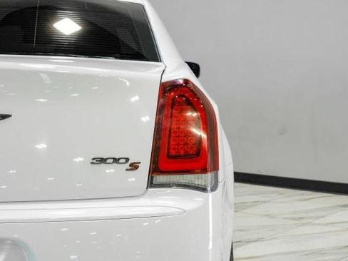 Used 2022 Chrysler 300 S RWD image 61