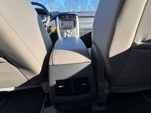 Used 2014 Ford Edge SEL w/ Equipment Group 205A image 24