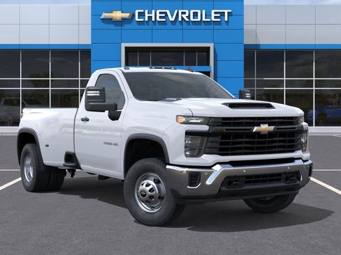 New 2026 Chevrolet Silverado 3500 W/T image 7