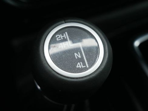Used 2020 Jeep Wrangler Unlimited Sahara w/ Uconnect 4C Nav & Sound Group AWD/4WD image 22