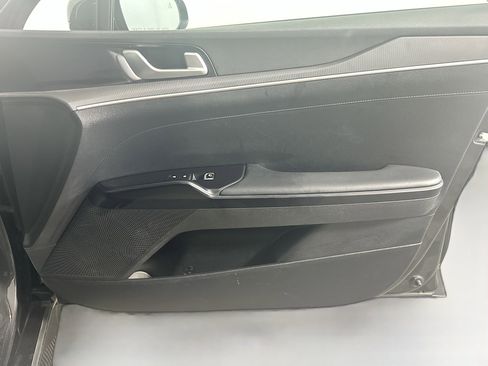 Used 2025 Kia K5 LXS image 32