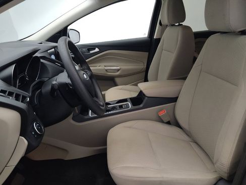 Used 2017 Ford Escape SE w/ Equipment Group 201A FWD image 17
