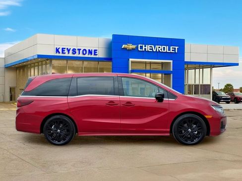 Used 2025 Honda Odyssey Sport-L image 8
