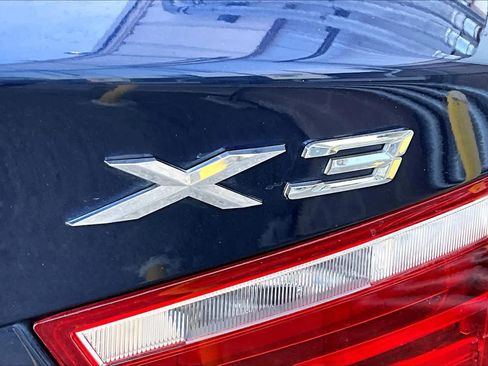Used 2017 BMW X3 xDrive28i image 9