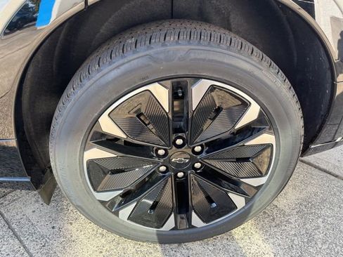 New 2026 Chevrolet Blazer EV RS image 21