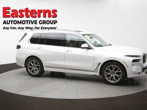Used 2023 BMW X7 xDrive40i w/ Executive Package image 52