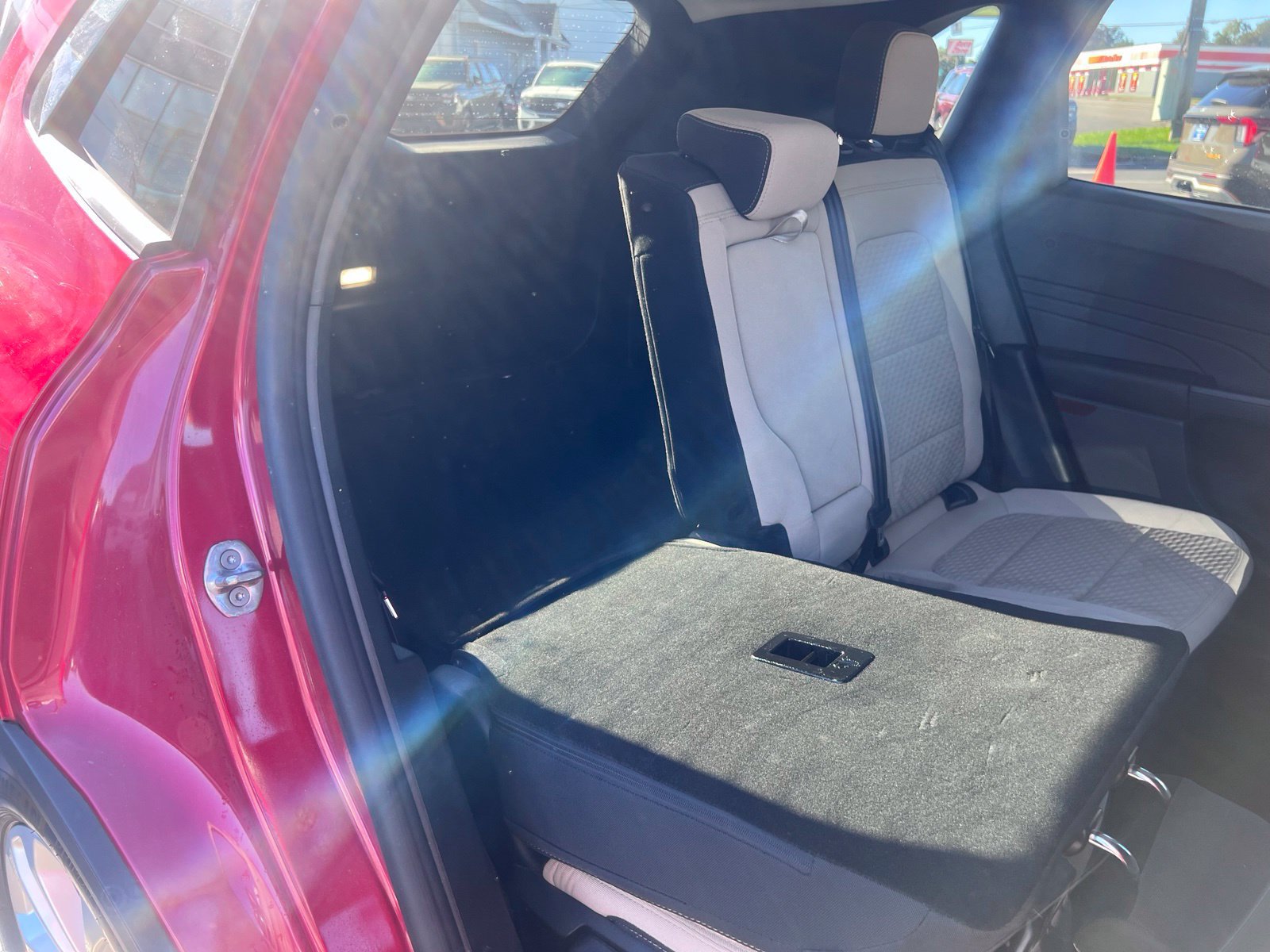 Used 2022 Ford Escape SE w/ Convenience Package FWD image 41