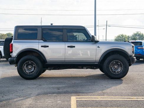 Used 2024 Ford Bronco Black Diamond image 6