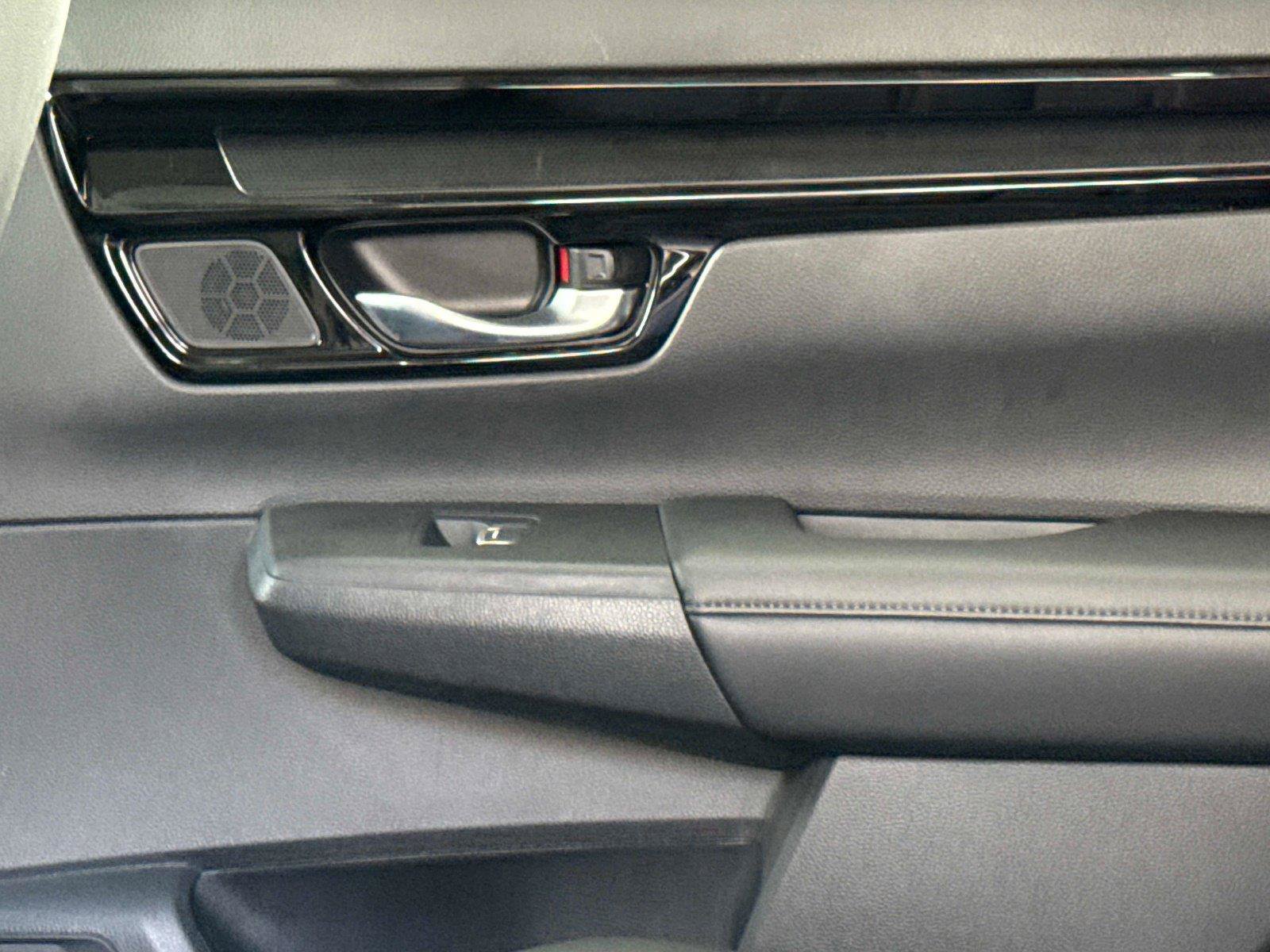 Certified 2023 Honda CR-V EX-L image 16