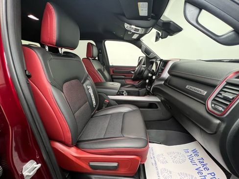 Used 2025 RAM 1500 Rebel image 9