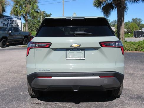 New 2026 Chevrolet Equinox LT image 5