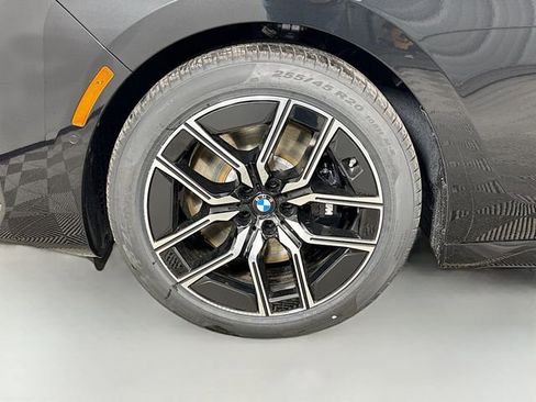 New 2026 BMW 740i xDrive image 31