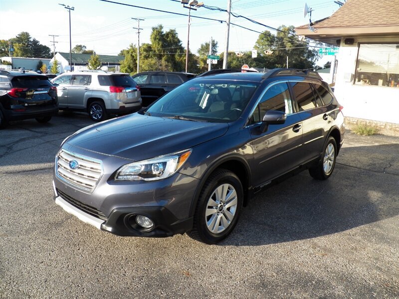 Used 2015 Subaru Outback 2.5i Premium AWD/4WD image 2