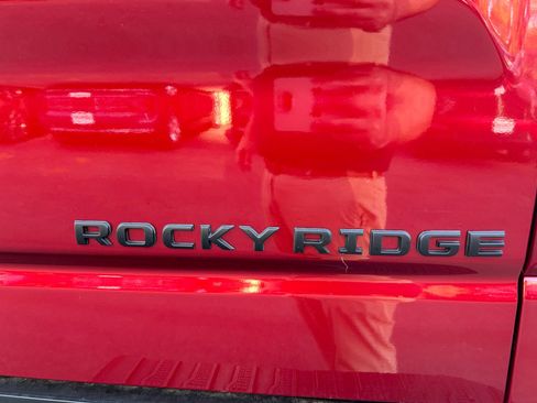 New 2025 Chevrolet Silverado 1500 RST image 17