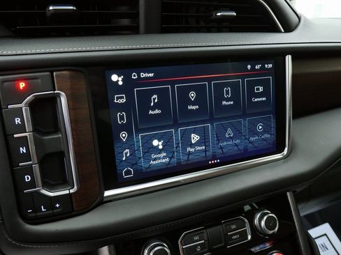 Used 2024 GMC Yukon Denali Ultimate image 32