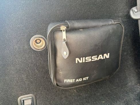 Used 2022 Nissan Pathfinder SV FWD image 11