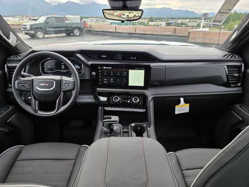 New 2024 GMC Sierra 1500 AT4X w/ AT4X AEV Edition image 11