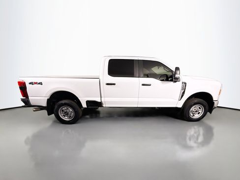 Used 2024 Ford F250 XL w/ 360-Degree Camera Package AWD/4WD image 11