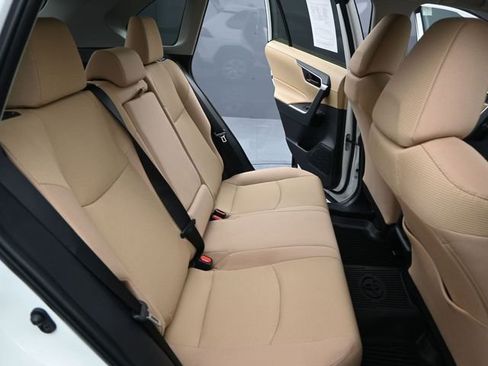 Used 2025 Toyota RAV4 LE image 13