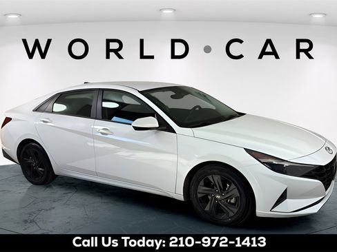 Used 2021 Hyundai Elantra SEL w/ Convenience Package image 1