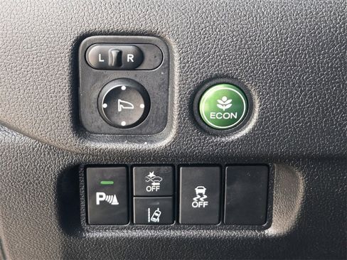 Used 2024 Honda Passport EX-L image 25