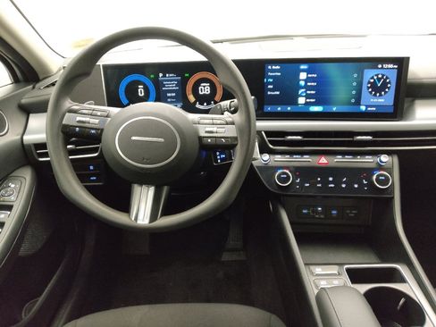 Used 2024 Hyundai Sonata SEL image 22