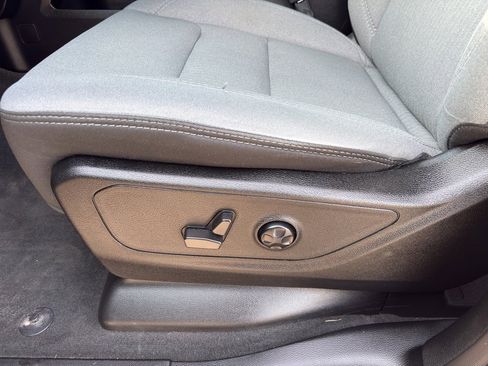 Used 2021 RAM 1500 Big Horn image 16