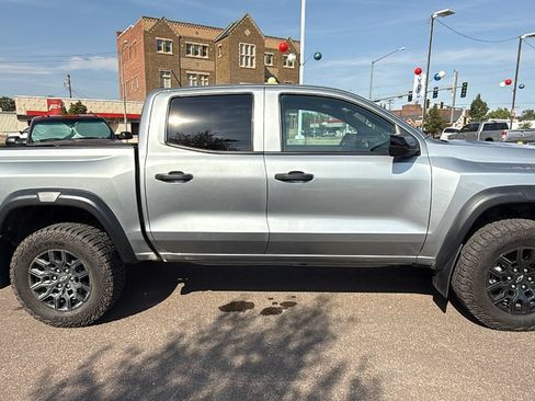 Used 2026 Chevrolet Colorado Trail Boss AWD/4WD image 4
