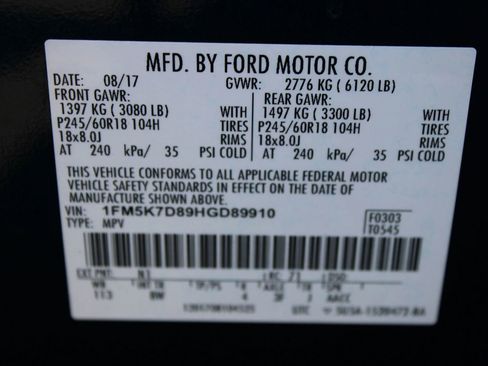 Used 2017 Ford Explorer XLT w/ Equipment Group 201A image 28