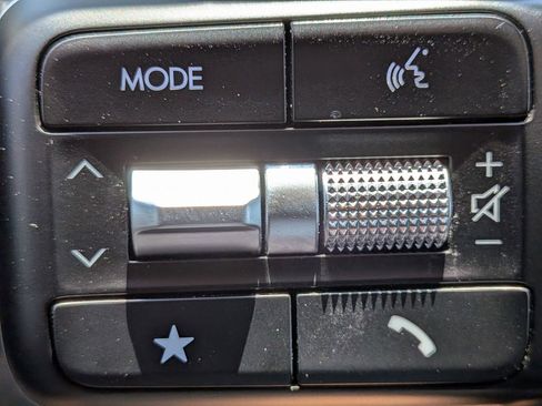 Used 2025 Hyundai Santa Fe SEL image 22