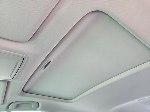 Certified 2025 Honda Accord SE image 20