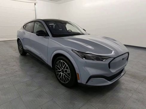 New 2025 Ford Mustang Mach-E Premium image 2