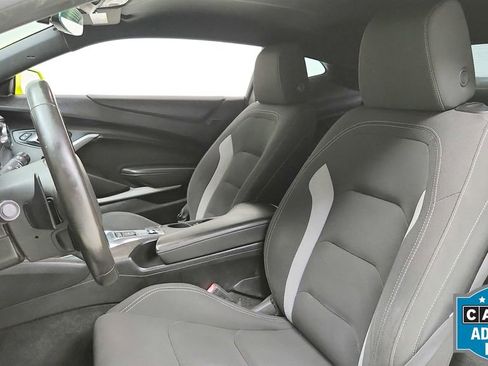 Used 2019 Chevrolet Camaro LT w/ RS Package image 14