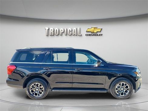 Used 2022 Ford Expedition XL image 6