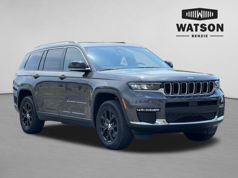 Used 2023 Jeep Grand Cherokee L Limited AWD/4WD image 1