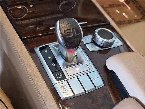 Used 2013 Mercedes-Benz SL 550 image 13