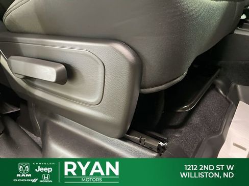 New 2026 RAM 1500 Big Horn AWD/4WD image 52