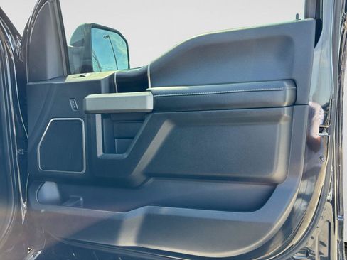 Used 2018 Ford F150 Raptor w/ Equipment Group 802A Luxury AWD/4WD image 48