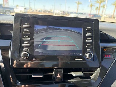 Used 2021 Toyota Camry SE w/ Blackout Package (TMS) image 20