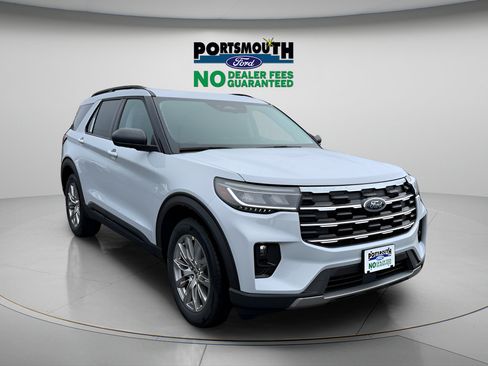 New 2026 Ford Explorer Active w/ Active Comfort Package AWD/4WD image 1
