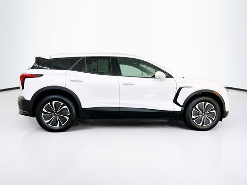 Used 2024 Chevrolet Blazer EV LT AWD/4WD image 10