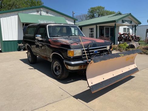 Used 1989 Ford Bronco AWD/4WD image 3