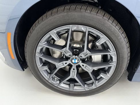 New 2026 BMW 330i Sedan w/ Premium Package RWD image 29