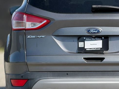 Used 2013 Ford Escape Titanium w/ Parking Technology Pkg FWD image 13