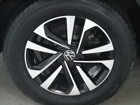 Used 2023 Volkswagen Tiguan S FWD image 12